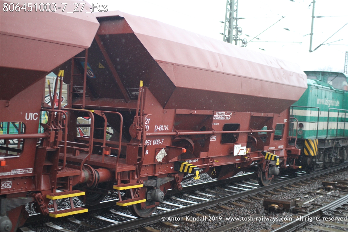 806451003-7_27_Fcs.JPG